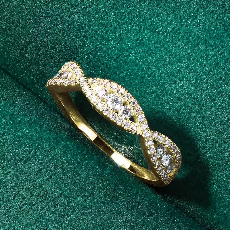 0.61 Carats - 10K Yellow Gold Curved Wedding Ring